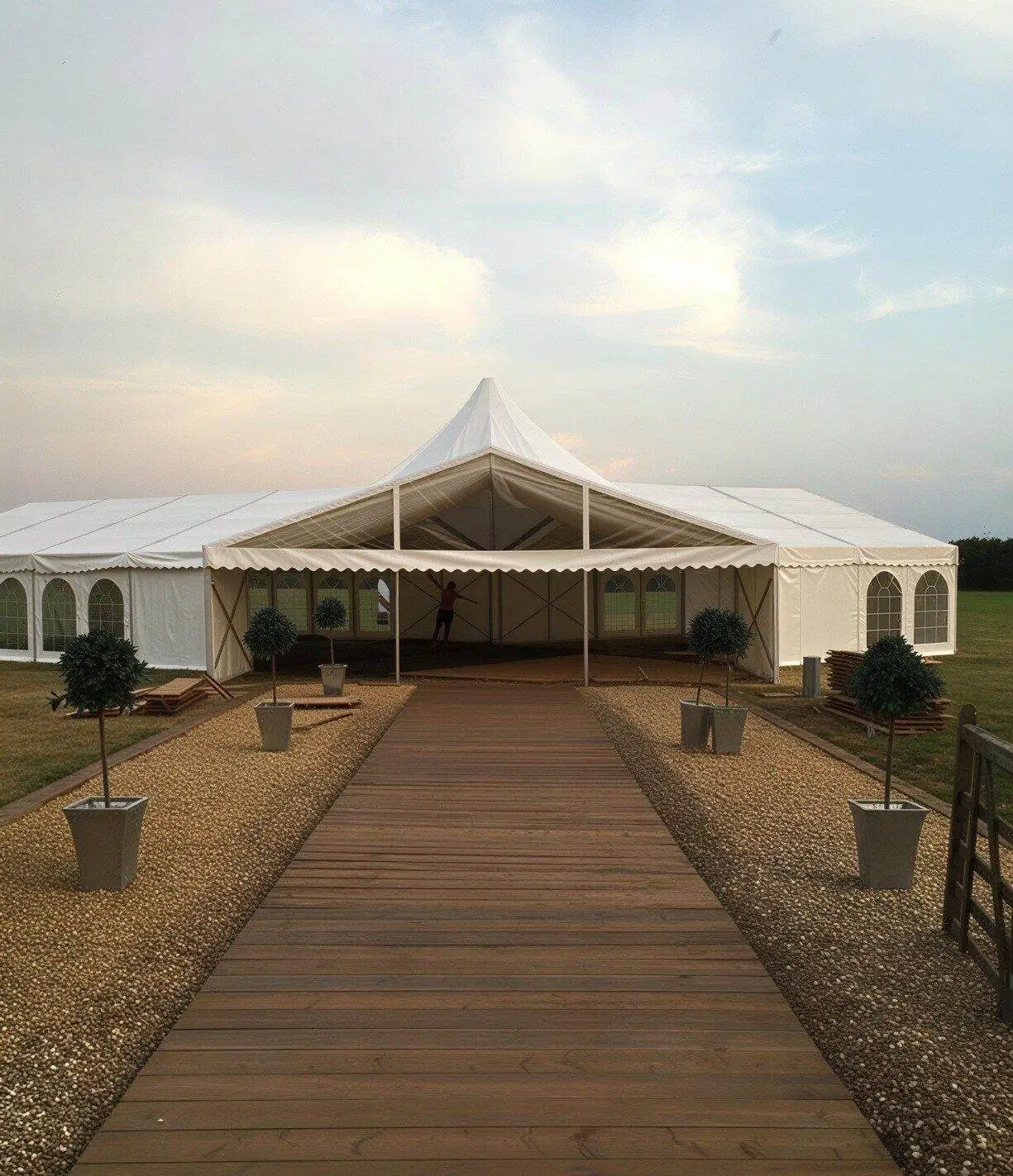 Marquee hire Northamptonshire – Eclipse Marquee Hire